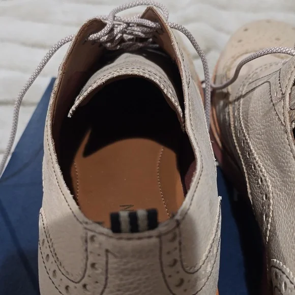 Wingtip suede Cole Haan men's shoes. Size 12 - Picture 4 of 7